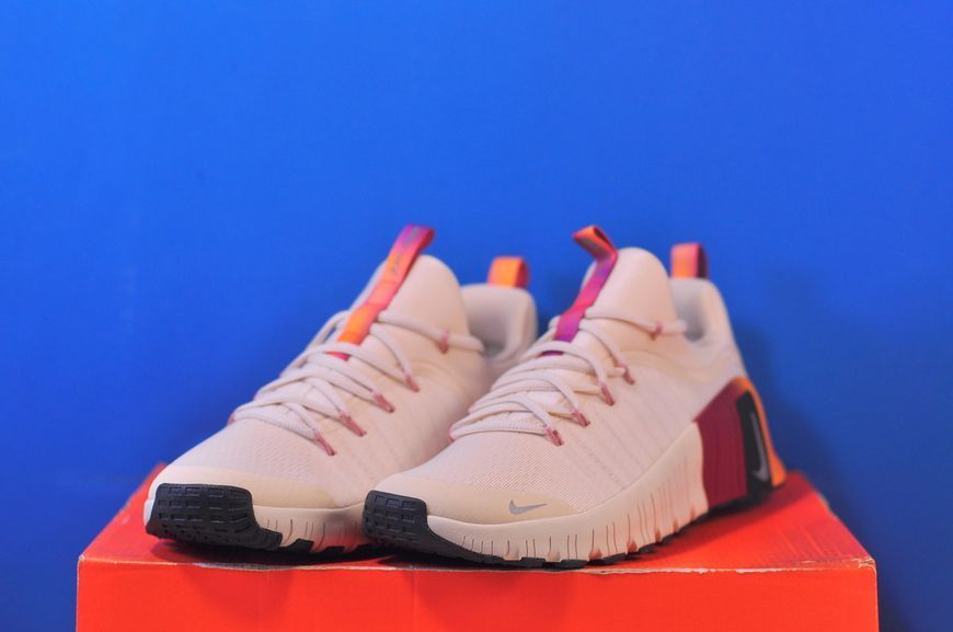Кросівки Nike Free Metcon 6 SE HQ7399-200 HQ7399-200 фото
