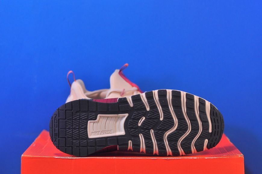 Кросівки Nike Free Metcon 6 SE HQ7399-200 HQ7399-200 фото