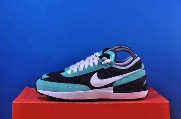 Кросівки Nike Waffle One DC0481-008 DC0481-008 фото