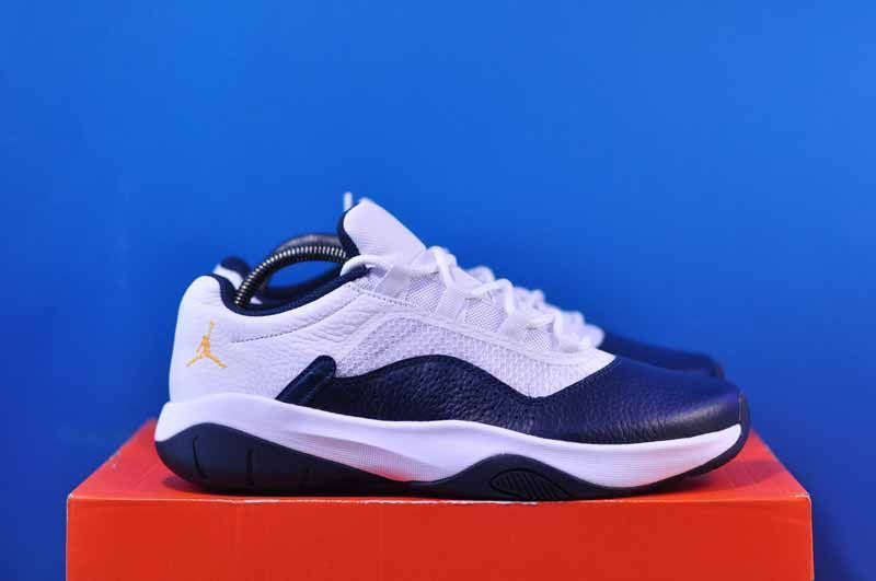 Кросівки Nike Air Jordan 11 Cmft Low CW0784-147 CW0784-147 фото