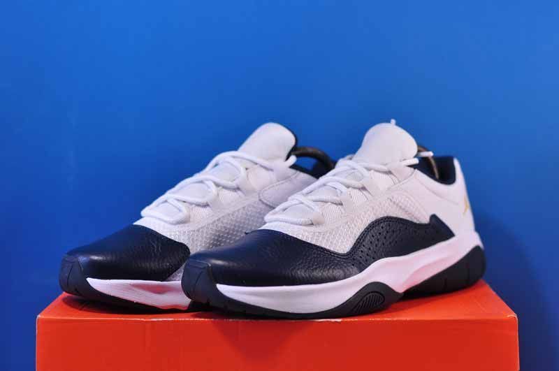 Кросівки Nike Air Jordan 11 Cmft Low CW0784-147 CW0784-147 фото