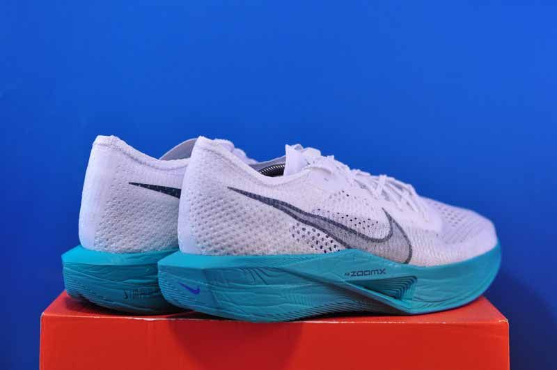 Кросівки Nike ZoomX Vaporfly Next 3 White Deep Jungle DV4129-102 DV4129-102 фото