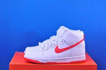 Кросівки Nike Dunk High DB2179-111 фото