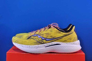 Кросівки Saucony Endorphin Speed 3 Yellow S20756-35 S20756-35 фото