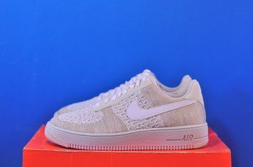 Кросівки Nike Air Force 1 Flyknit 2.0 Sneaker IB7675-001 IB7675-001 фото