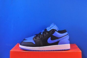 Кросівки Nike Air Jordan 1 Low Bg Black/Light Blue 553560-041 553560-041 фото