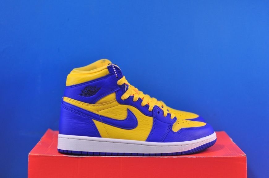 Кросівки Nike Air Jordan 1 Retro Hi OG "Reverse Laney" FD2596-700 фото