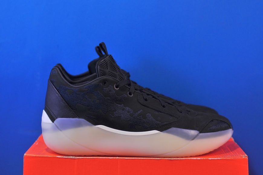 Кросівки Nike Air Jordan Xxxix "Noir" HF0370-001 HF0370-001 фото