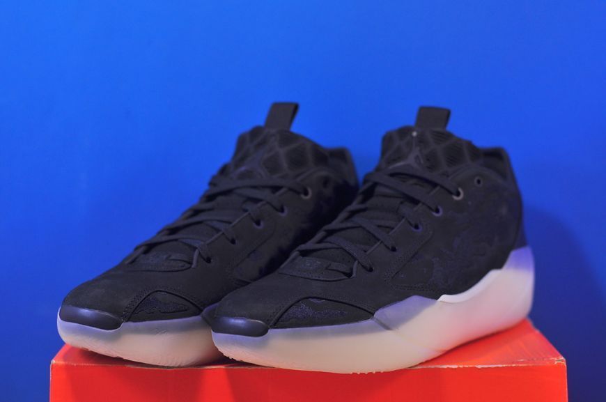 Кросівки Nike Air Jordan Xxxix "Noir" HF0370-001 HF0370-001 фото