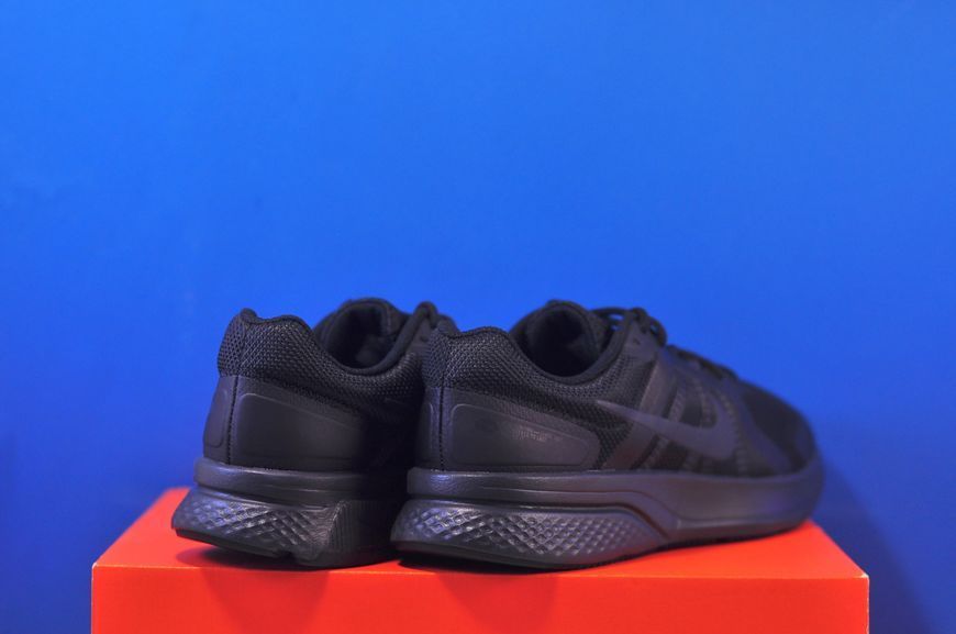 Кросівки Nike Run Swift 2 CU3517-002 CU3517-002 фото