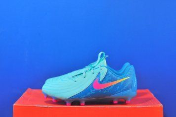Бутси Nike JR Phantom GX 2 Academy LV8 FG/MG FQ7390-300 FQ7390-300 фото
