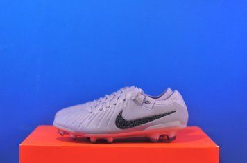 Бутси Nike Tiempo Legend 10 Elite FG AS FQ3250-001 FQ3250-001 фото