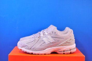 Кросівки New Balance 1906R M1906RGR M1906RGR фото