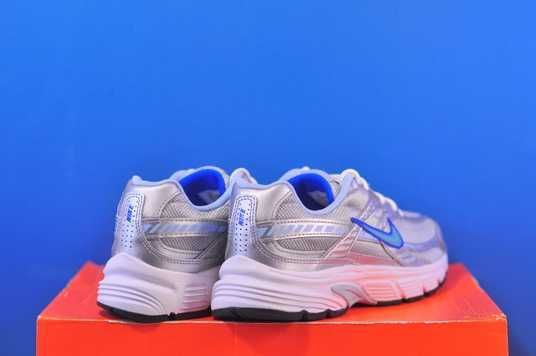 Кросівки Nike Wmns Initiator 394053-001 💛 ціна: 2 999 грн