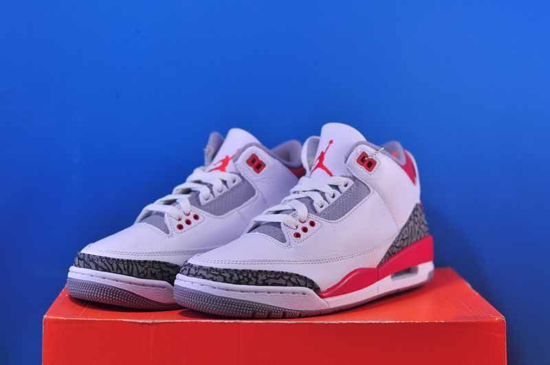 Кросівки Nike Jordan 3 Retro Fire Red DN3707-160 DN3707-160 фото