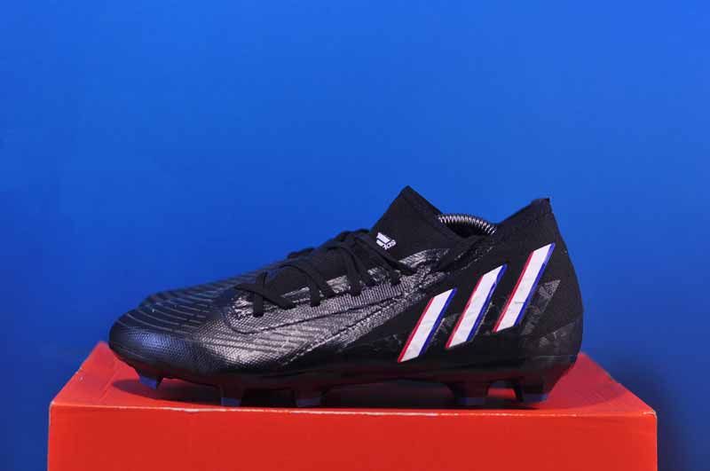 Бутси Adidas Predator Edge.3 FG GV9856 GV9856 фото