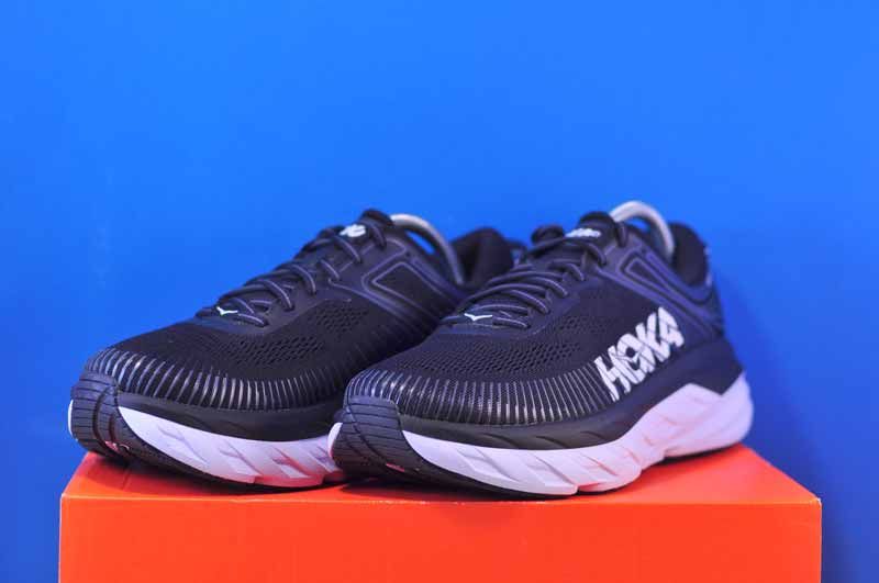 Кросівки Hoka One One Bondi 7 Wide 1110531-BWHT фото