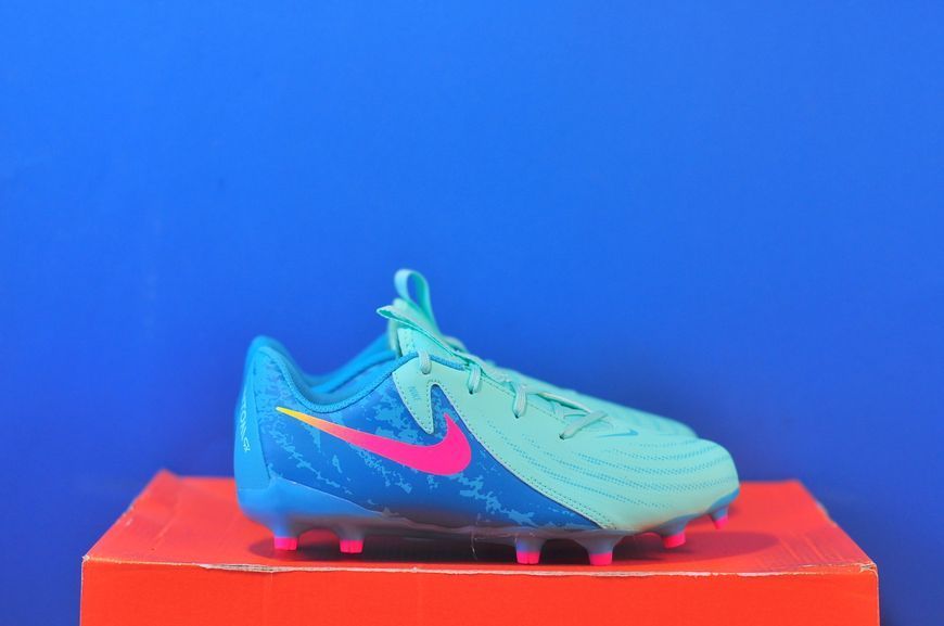 Бутси Nike JR Phantom GX 2 Academy LV8 FG/MG FQ7390-300 FQ7390-300 фото