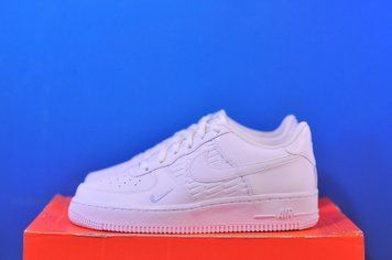 Кросівки Nike Air Force 1 IH4475-100 IH4475-100 фото