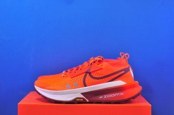 Кросівки Nike Zegama Trail Orange FD5191-800 FD5191-800 фото