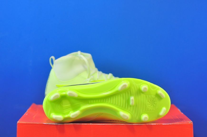 Бутси Nike Phantom 6 High Club FG HQ2022-800 HQ2022-800 фото