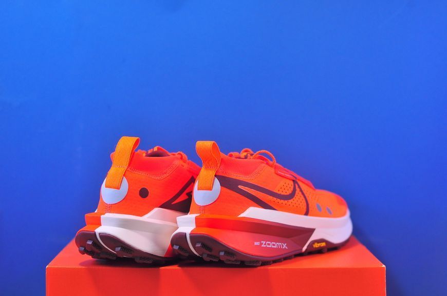 Кросівки Nike Zegama Trail Orange FD5191-800 FD5191-800 фото