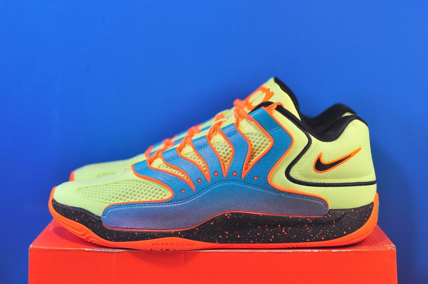 Кросівки Nike KD 18 HV1993-301 💛 ціна: 3 999 грн. 💙 Купити у Києві