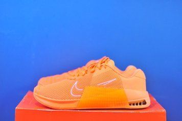 Кросівки Nike Metcon 9 Amp Workout Shoes Orange DZ2616-800 DZ2616-800 фото