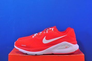 Кросівки Nike Zoom Structure 26 HJ1102-600 HJ1102-600 фото
