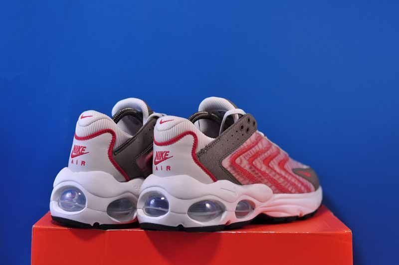 Кросівки Nike Air Max TW DQ3984-002 DQ3984-002 фото