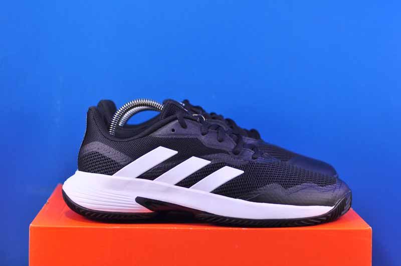 Кросівки Adidas CourtJam Control GW3842 фото