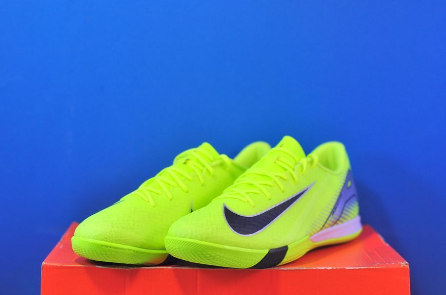 Футзалки Nike Zoom Vapor 16 Academy Green IC FQ8434-700 FQ8434-700 фото