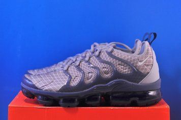 Кросівки Nike Air Vapormax Plus Grey 924453-019 924453-019 фото