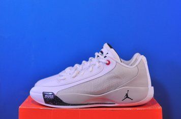 Кросівки Nike Jordan Luka .77 &ldquo;White Cement&rdquo; HF0806-103 HF0806-103 фото