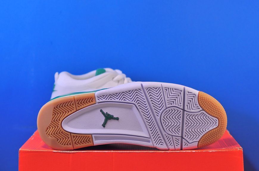 Кросівки Nike Jordan 4 RM &ldquo;Pine Green&rdquo; FQ7939-103 FQ7939-103 фото