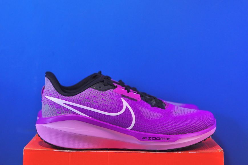 Кросівки Nike Vomero 17 FB1309-500 FB1309-500 фото