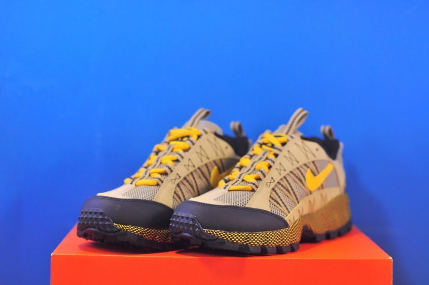 Кросівки Nike Air Humara QS Wheat Grass FJ7098-700 FJ7098-700 фото