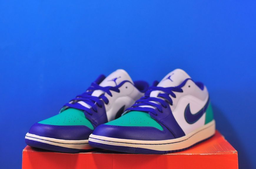 Кросівки Nike Air Jordan 1 Low 553558-147 553558-147 фото