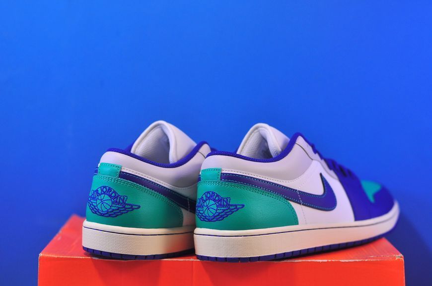 Кросівки Nike Air Jordan 1 Low 553558-147 553558-147 фото