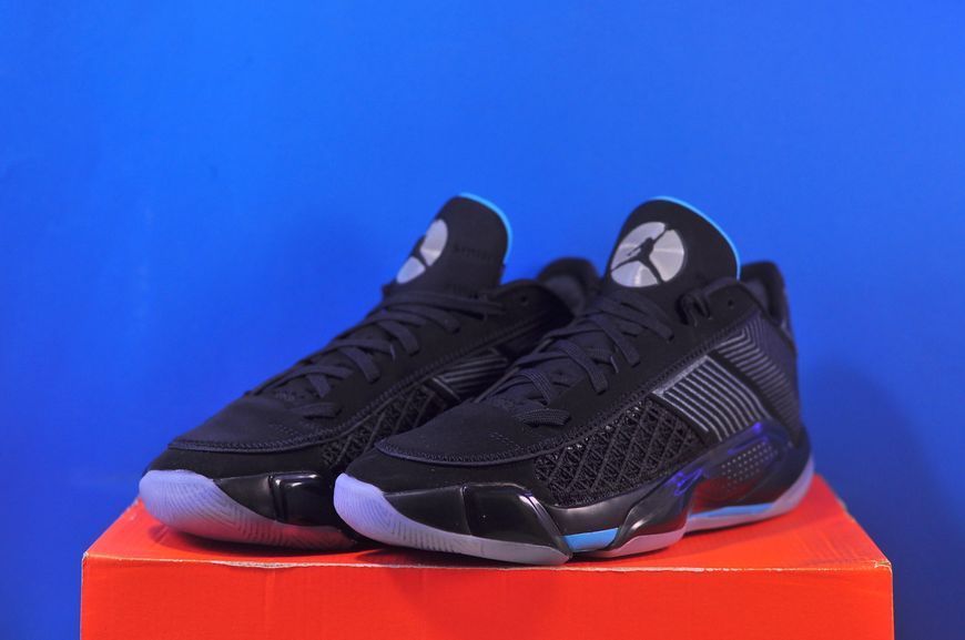 Кросівки Nike Air Jordan Xxxviii Low FD2326-004 FD2326-004 фото