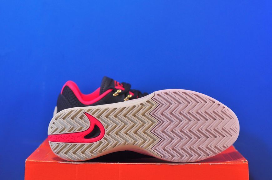 Кросівки Nike S.T. Flare HF0219-001 HF0219-001 фото