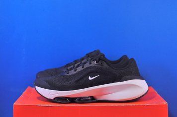 Кросівки Nike Versair Black DZ3547-001 DZ3547-001 фото