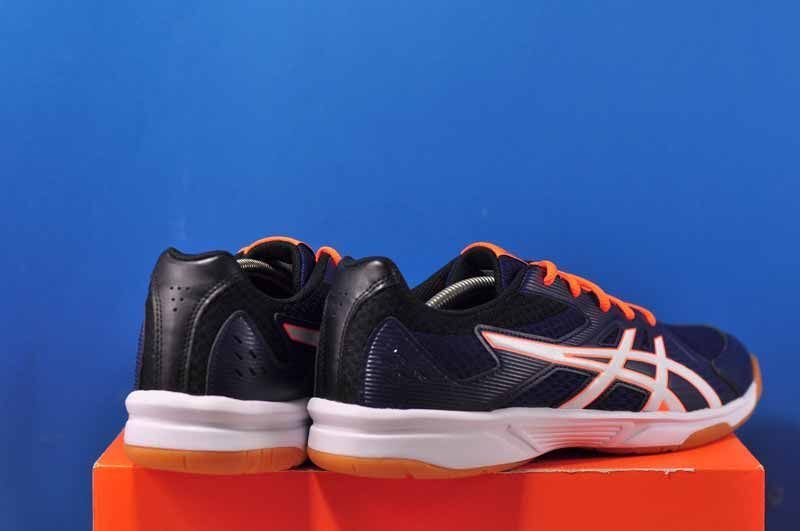 Кросівки Asics Upcourt 3 1071A019 фото
