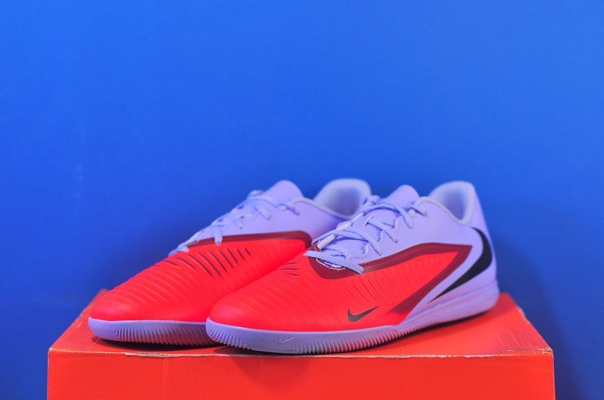 Футзалки Nike Phantom 6 Low Club IC HQ2323-400 HQ2323-400 фото