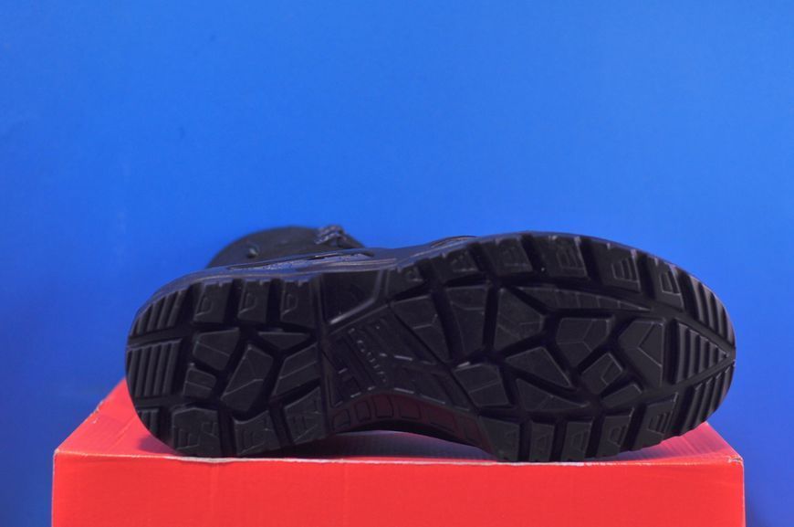 Кросівки LOWA Z8N Gore-Tex C TF 310680 0999 фото