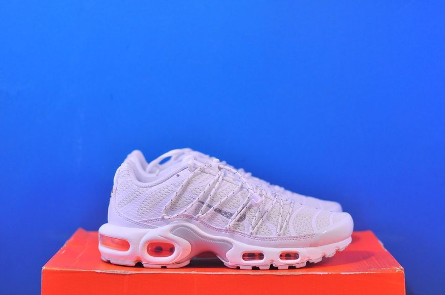 Кросівки Nike Air Max Plus Tn FJ4232-100 FJ4232-100 фото