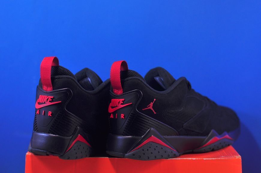 Кросівки Nike Jordan Air Ship Pe Sp HQ3950-006 HQ3950-006 фото