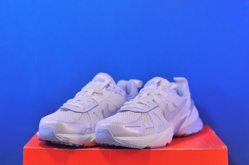 Кросівки Nike V2K Run White FD0736-009 FD0736-009 фото