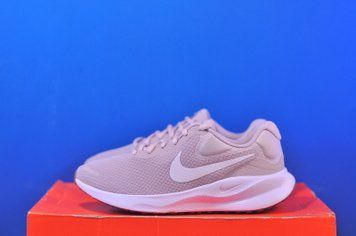 Кросівки Nike Revolution 7 Road Running FB2208-007 FB2208-007 фото