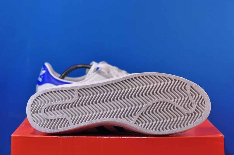 Кросівки Adidas Superstar HQ6750 HQ6750 фото